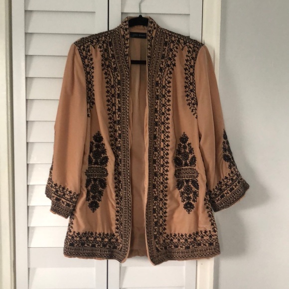 Zara Embroidered Velvet Kimono in Dusty pink/navy - Picture 5 of 8